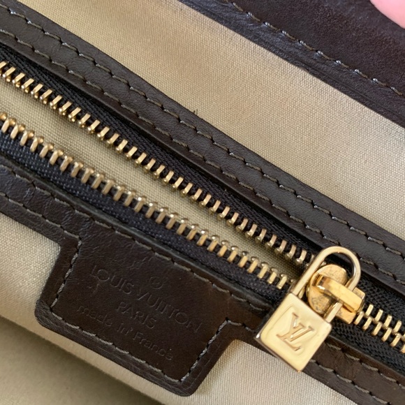 SOLD Auth. Louis Vuitton Josephine bag - Picture 11 of 13